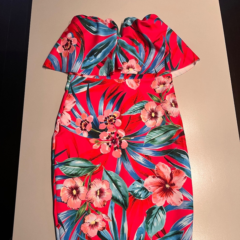 PrettyLittleThing Multi Colour strapless dress Size 4